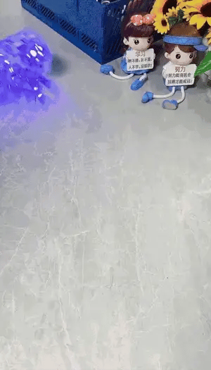 Darzeen™ LED Crystal Table Lamp | مصباح طاولة كريستال LED