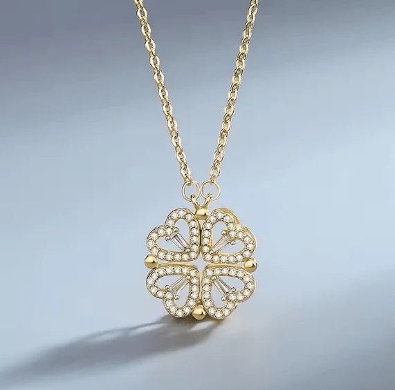 Darzeen™ Four-Leaf Clover Heart Pendant Necklace | قلادة قلب البرسيم رباعي الأوراق