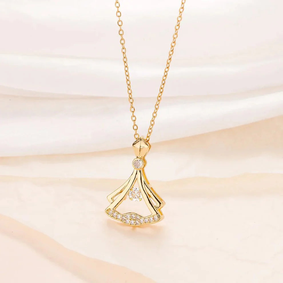 Elegant Rhinestone Pendant Necklace | قلادة راين فاخرة